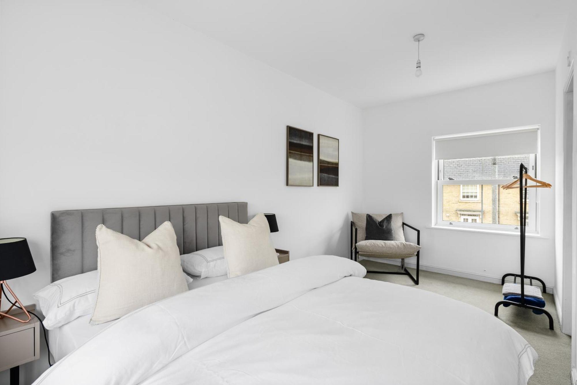 Luxurious 3 Bed House With Free Parking, Close To The Train Station & Town Braintree Exteriér fotografie